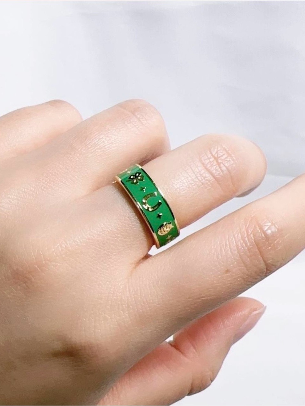Gorjana Green Enamel Feeling Lucky Ring, size 7, like new